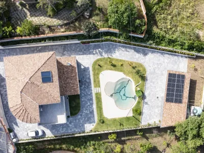 FULL SERVICE GAS - Impianti fotovoltaici e solare termico